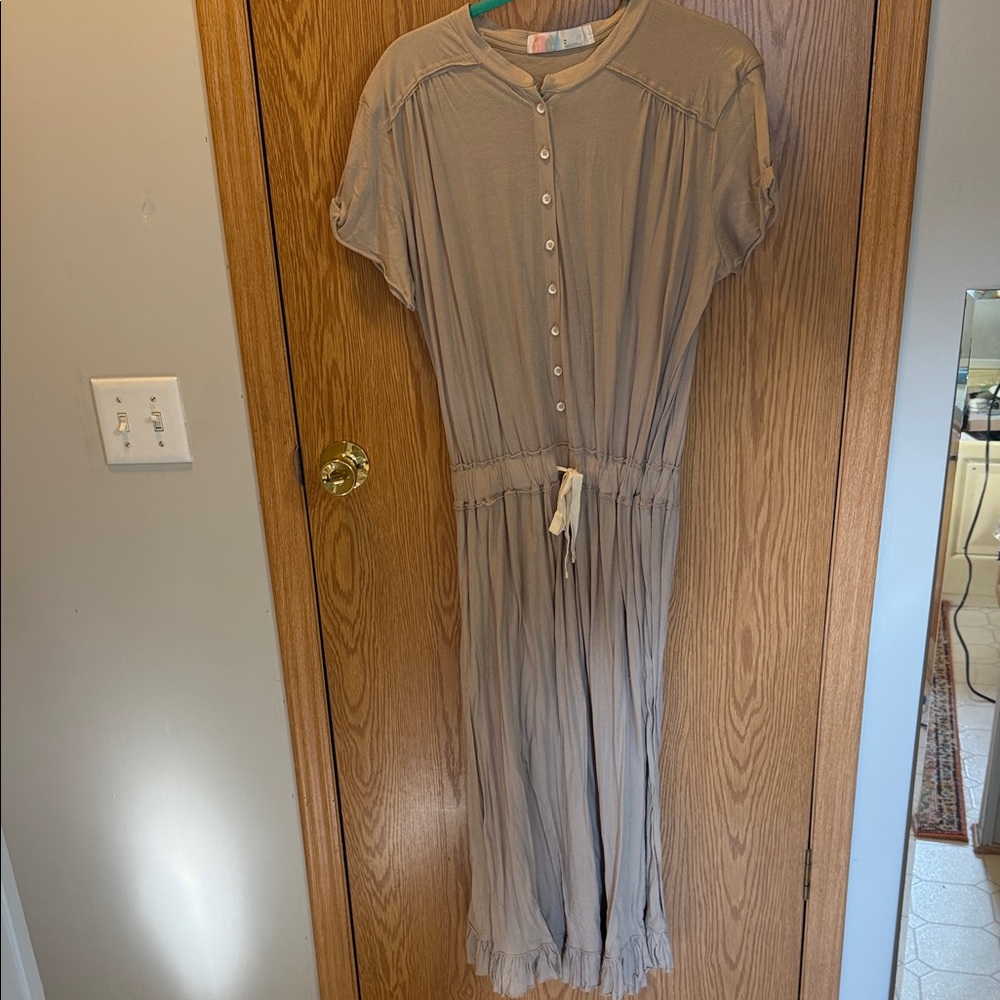 Free People Beach Casual Taupe Button-Down Dress